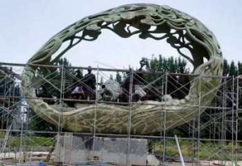 空心球雕塑制作，景區(qū)案例，鏤空空心球雕塑廠家