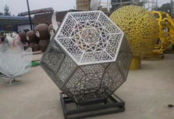 棱面球雕塑精選，景區(qū)雕塑，鏤空棱面球雕塑制作