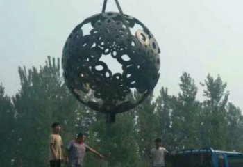 球體雕塑廠家優(yōu)選，陸地?cái)[件，不銹鋼球體雕塑供應(yīng)