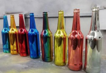 啤酒瓶雕塑通用，戶外雕塑，玻璃鋼啤酒瓶雕塑供應(yīng)
