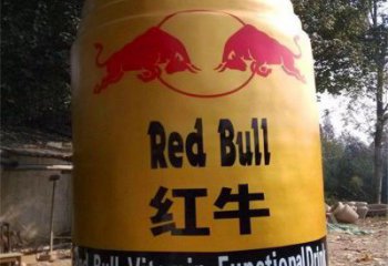 飲料瓶雕塑供求，露天雕塑，玻璃鋼飲料瓶雕塑制作