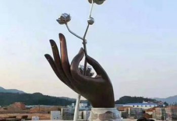 手拈花雕塑優(yōu)選，城市裝飾，不銹鋼手拈花雕塑訂做