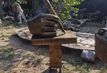 手握鋼筆雕塑供需，多彩藝術(shù)，仿銅手握鋼筆雕塑制造商