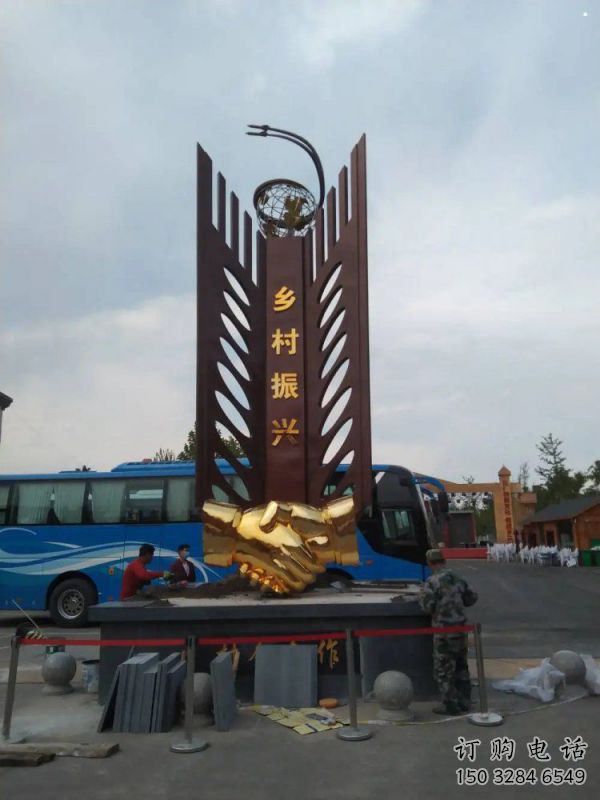 精神堡壘握手雕塑，廣場系列，不銹鋼握手雕塑優(yōu)選