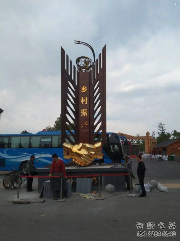 握手雕塑訂做，地標(biāo)建筑，不銹鋼握手雕塑廠家提供