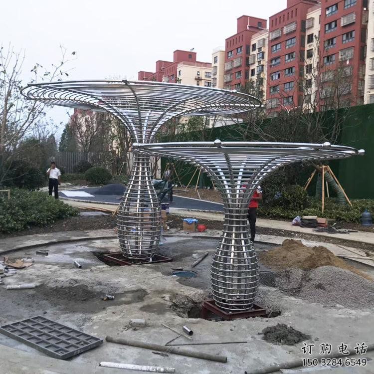 制造遮陽樹雕塑廠家，地標(biāo)擺件，鏤空遮陽樹雕塑訂做