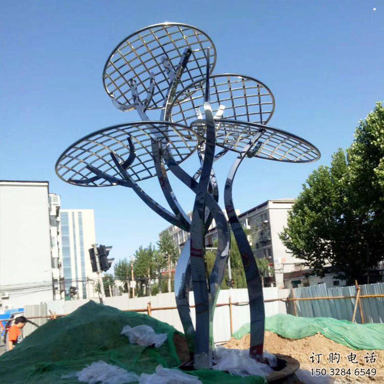 蘑菇樹(shù)雕塑精品，景觀概念，現(xiàn)代鏤空蘑菇樹(shù)雕塑通用