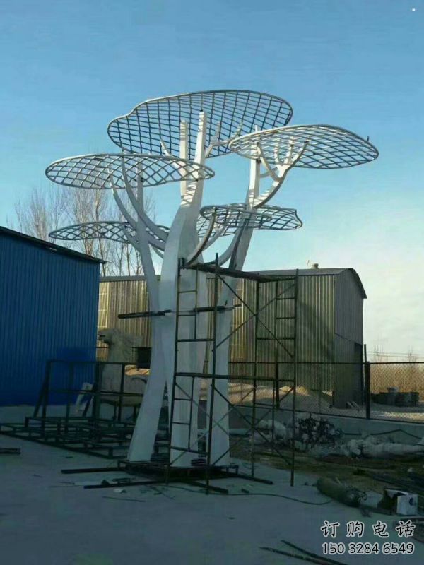 蘑菇樹雕塑制作，景區(qū)雕塑，城市鏤空蘑菇樹雕塑提供
