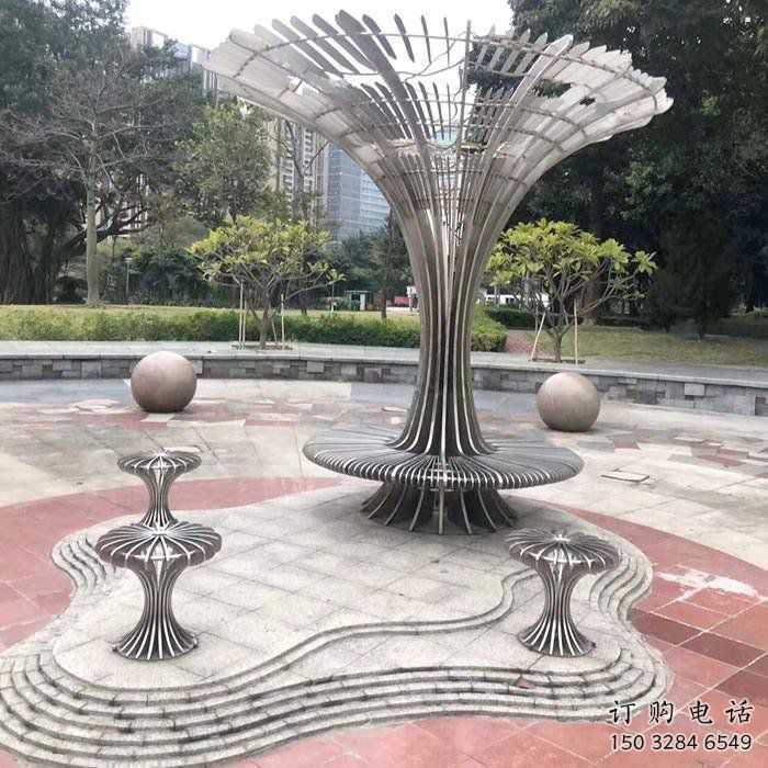 抽象傘樹雕塑供需，美陳雕塑，歐式鏤空傘樹雕塑承接