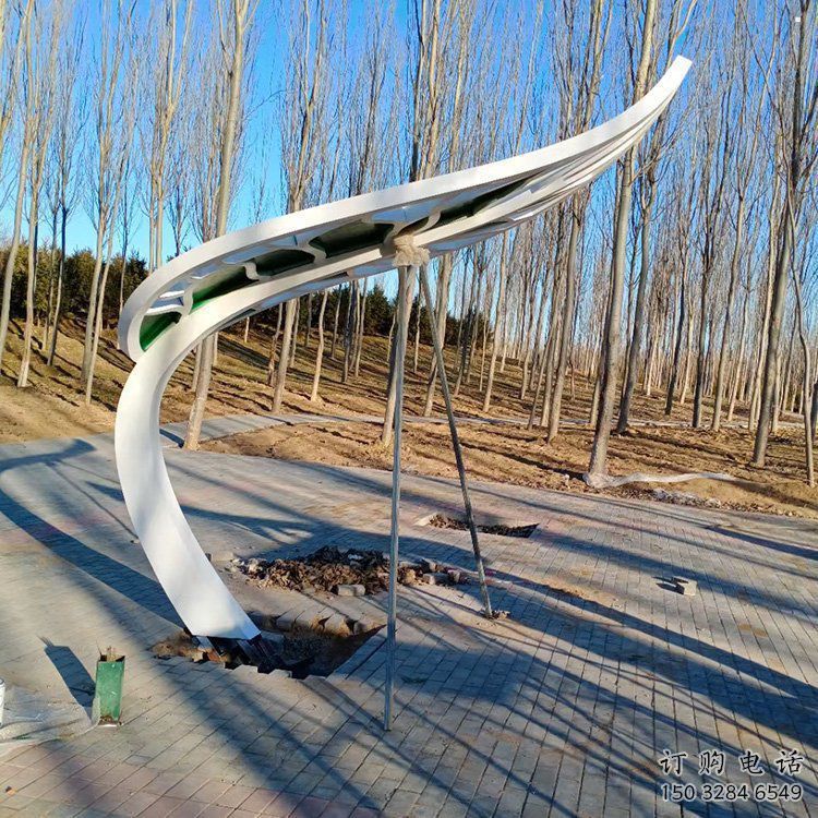 樹葉雕塑優(yōu)選，陸地擺件，彩繪仿真樹葉雕塑供給