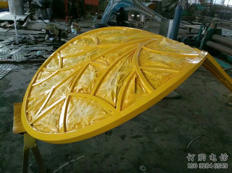 樹葉雕塑承接，街道標(biāo)識，彩繪烤漆樹葉雕塑廠家
