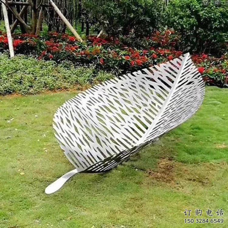 鏤空樹葉雕塑制作，公園雕塑，鐵藝樹葉雕塑常用