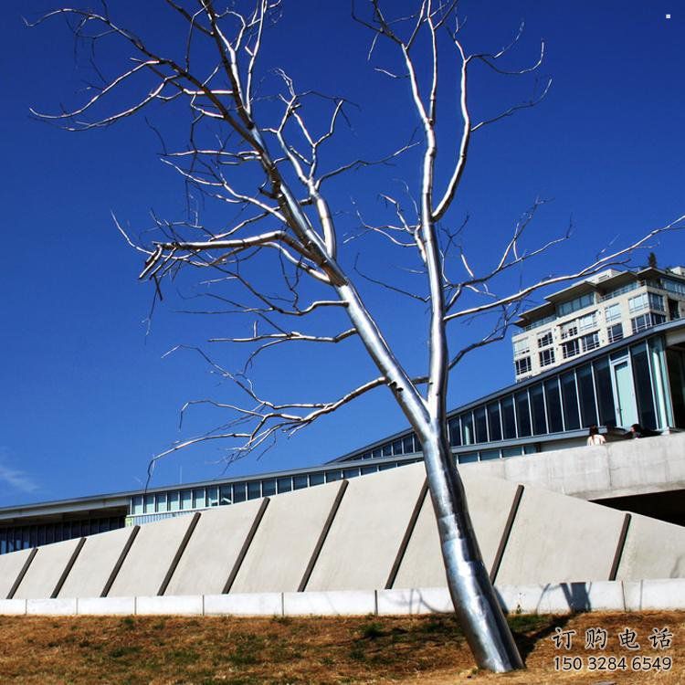 樹干雕塑定做，公園小品，不銹鋼樹干雕塑點擊