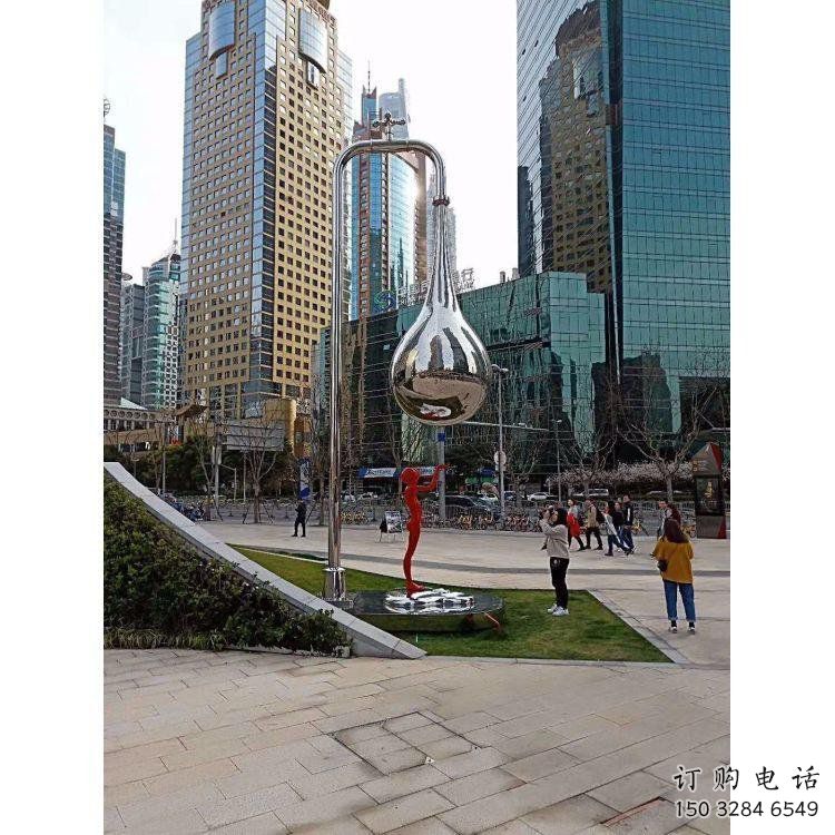 水滴雕塑通用，街景小品，鏡面水滴雕塑制造廠家