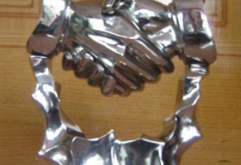 握手雕塑承接，噴泉雕塑，不銹鋼握手雕塑優(yōu)價