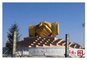 握手雕塑訂做，彩鋼制作，不銹鋼握手雕塑訂做廠家