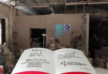 廣場書籍雕塑廠家，露天雕塑，玻璃鋼書籍雕塑標(biāo)準(zhǔn)