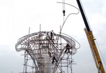 遮陽樹雕塑廠，露天雕塑，金屬鏤空遮陽樹雕塑訂做