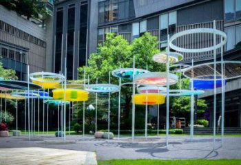 傘樹雕塑供應(yīng)，圓雕體系，景觀鏤空傘樹雕塑制作