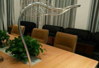 鏤空樹葉雕塑承接，城市雕塑，鏡面鏤空樹葉雕塑精品