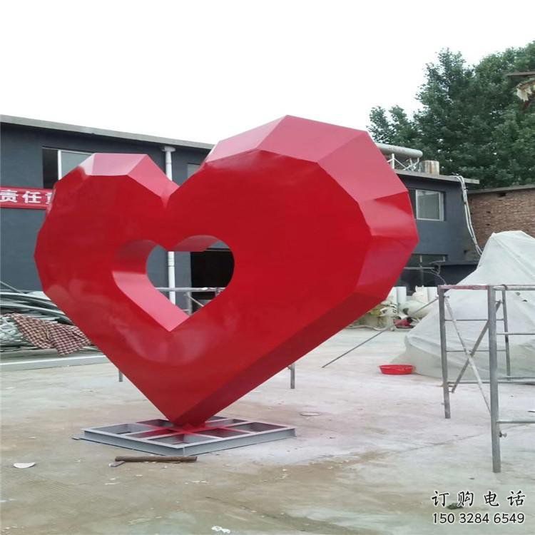 愛心雕塑精選，陸地?cái)[件，不銹鋼愛心雕塑精品