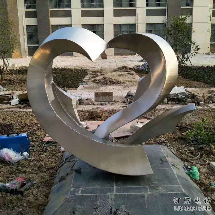 剪紙愛心雕塑 剪紙愛心雕塑