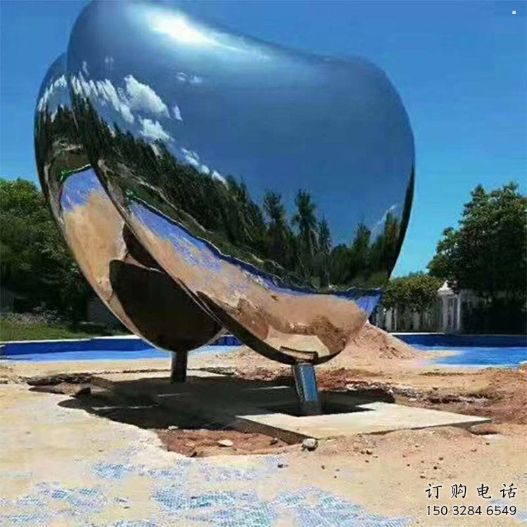 心形球雕塑工廠標(biāo)準(zhǔn)，多彩藝術(shù)，不銹鋼心形球雕塑供應(yīng)