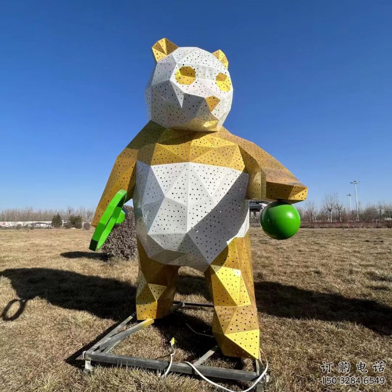 熊貓雕塑供需，透雕系列，空間切面熊貓雕塑制造商