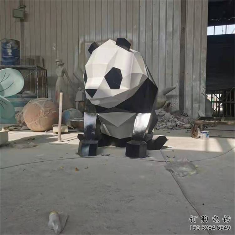 熊貓雕塑精選，陸地?cái)[件，公園切面熊貓雕塑精品