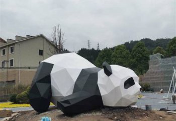 鍛鋼熊貓雕塑選用，小區(qū)擺件，大型切面熊貓雕塑公司
