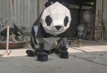 熊貓雕塑制造，白鋼構(gòu)件，幾何切面熊貓雕塑提供
