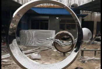 月牙雕塑定價(jià)，街頭雕塑，烤漆鏤空月牙雕塑定價(jià)