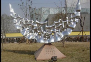 操場月亮船雕塑，鏤空景觀雕塑，噴砂制造