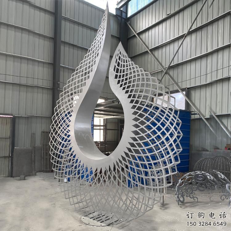 藝術圓環(huán)雕塑選定，拉絲工藝，景觀鏤空圓環(huán)雕塑預定