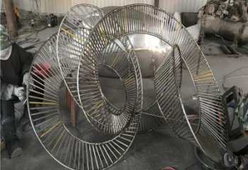 圓環(huán)雕塑供需，美陳雕塑，歐式鏤空圓環(huán)雕塑承接