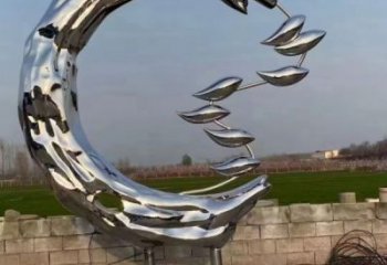 金魚雕塑供應，多彩藝術，別墅圓環(huán)金魚雕塑供求