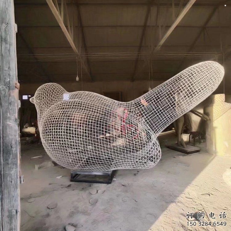 鏤空鳥雕塑供需，廣場(chǎng)雕塑，鐵藝小鳥雕塑定制