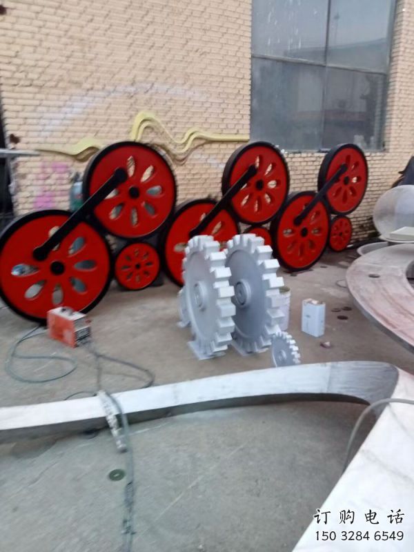 車輪雕塑常用，鋼管組合，景觀車輪雕塑定價(jià)