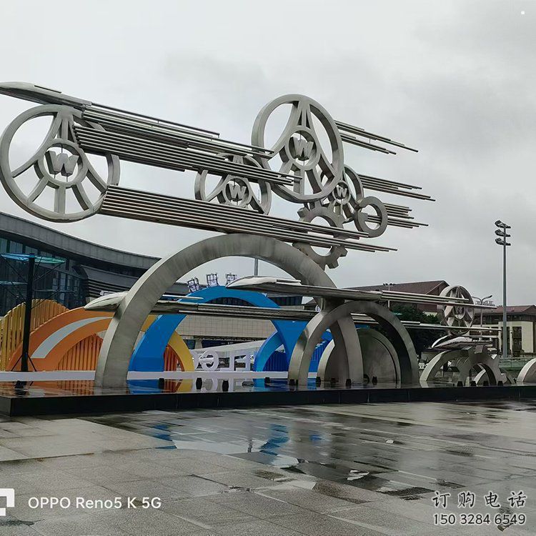 抽象車輪雕塑展品，小區(qū)雕塑，車輪雕塑制作精選