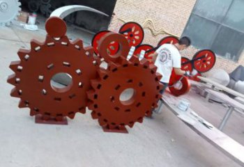 車輪雕塑定制制造，歐式風(fēng)格，車輪雕塑裝飾供給