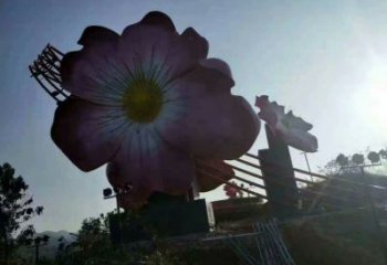 美陳指環(huán)雕塑
