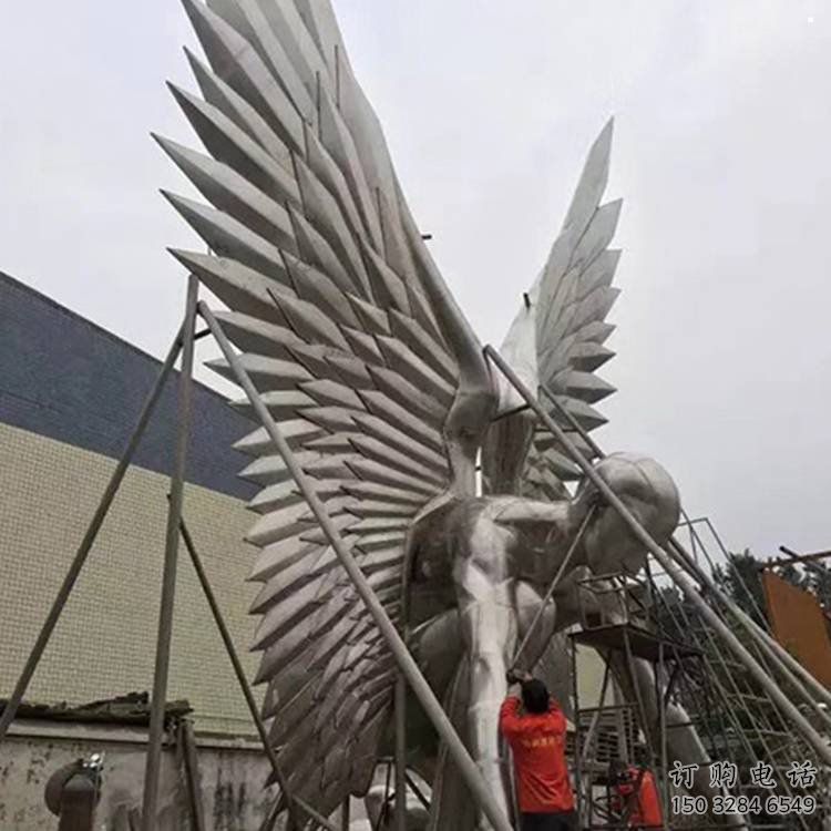 房地產(chǎn)翅膀雕塑，仿古景觀雕塑，噴砂制造