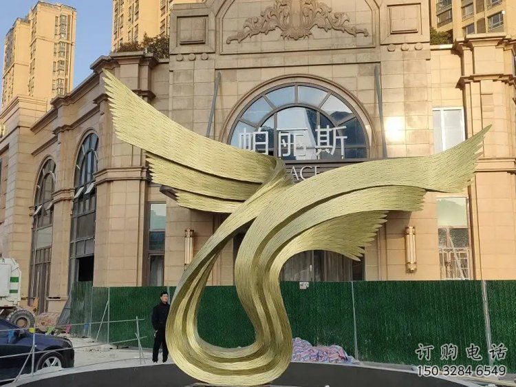 鳥翅雕塑服務(wù)商，景觀雕塑，不銹鋼鳥翅雕塑訂做