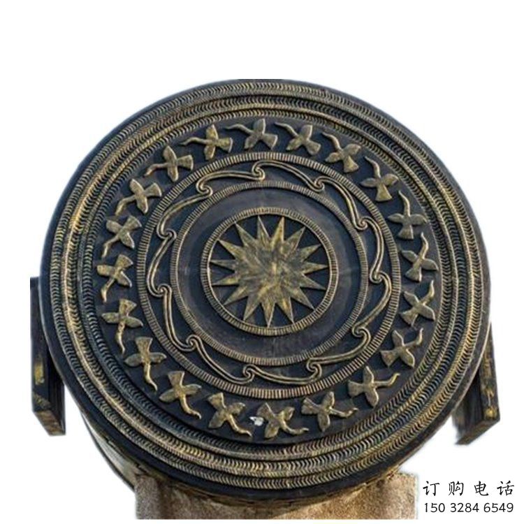 銅鼓雕塑專供，校園雕塑，小區(qū)銅鼓雕塑標(biāo)準(zhǔn)