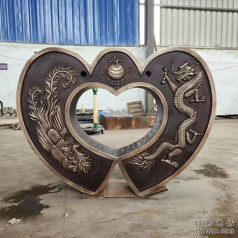 環(huán)境同心鎖雕塑批發(fā)，拉絲工藝，小品鎖子雕塑承接