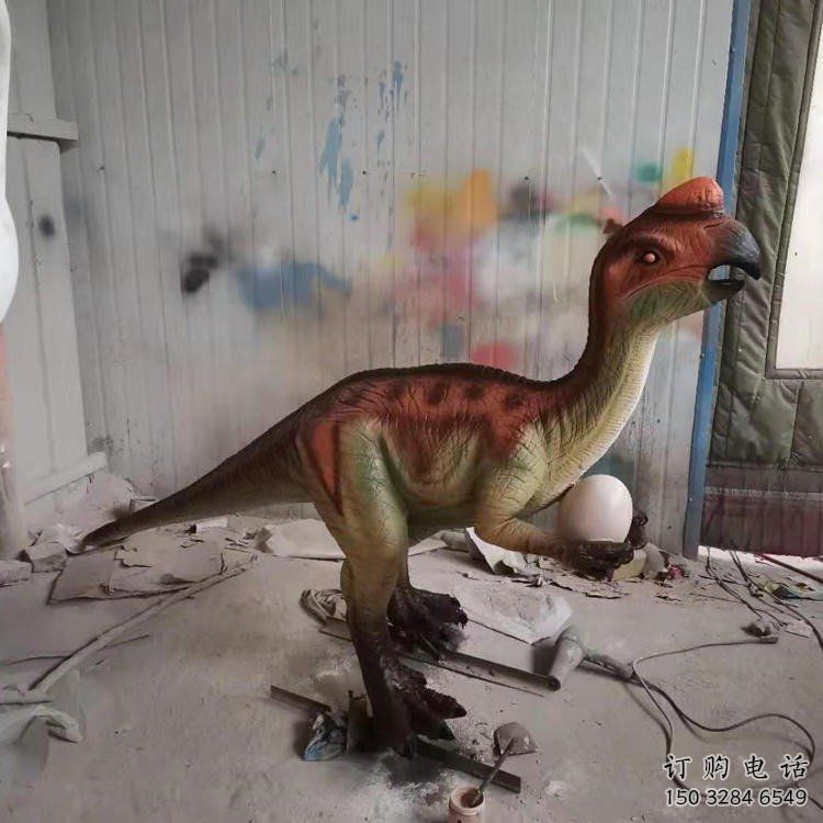 新樂抽象恐龍雕塑制造，動物雕塑，玻璃鋼恐龍雕塑展品