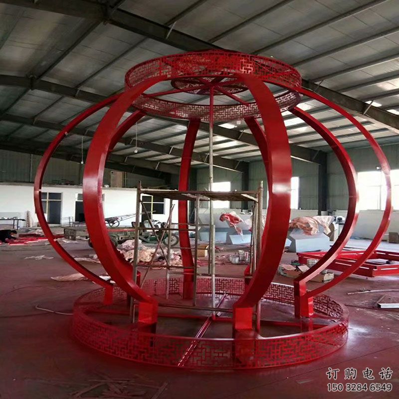 通化景觀燈籠雕塑優(yōu)選，陸地擺件，園林不銹鋼燈籠雕塑供應
