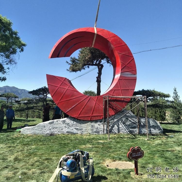 淮安草地精神堡壘雕塑 淮安草地精神堡壘雕塑