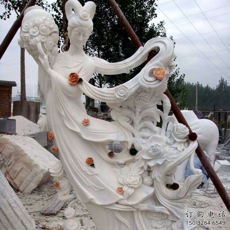 濟(jì)寧公園天女散花雕塑