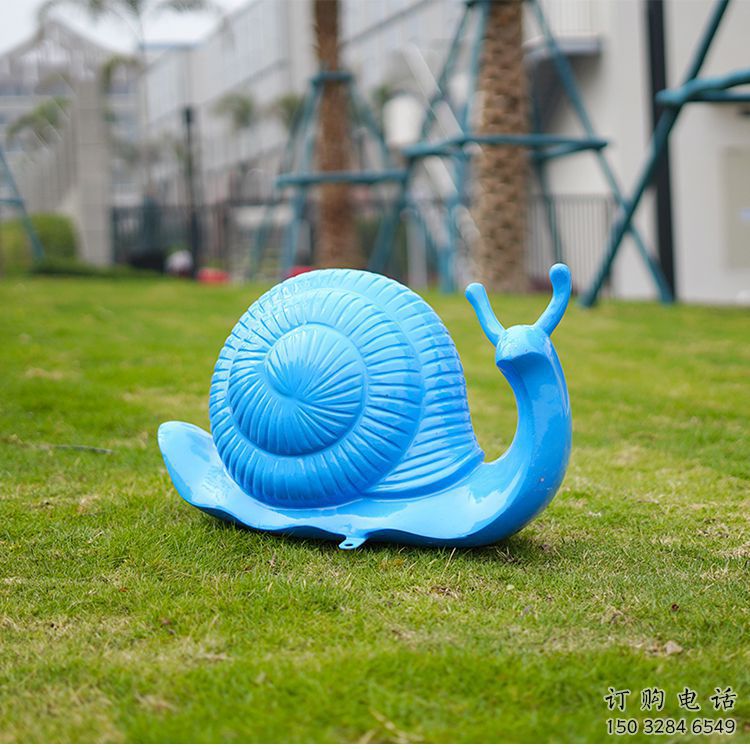 濱州彩繪蝸牛雕塑廠家，園林動物小品，玻璃鋼蝸牛雕塑生產(chǎn)